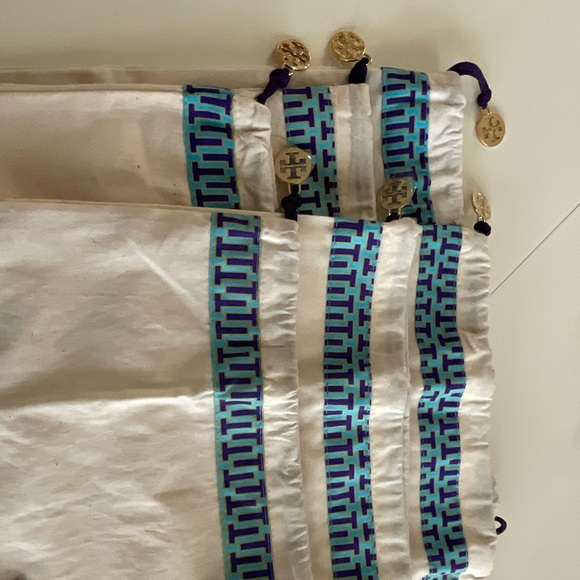 Tory Burch Drawstring Shoe Bags - Picture 4 of 6